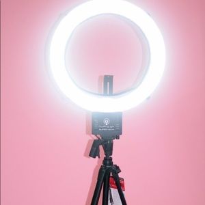 Ring light with stand
